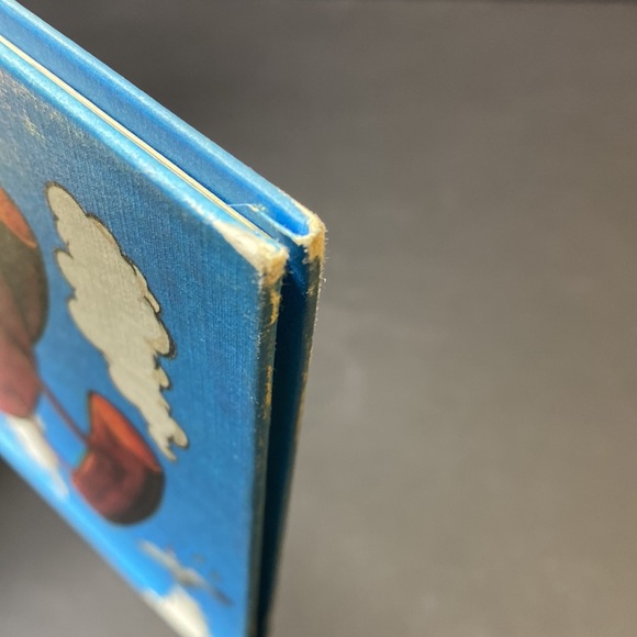 Disney - Duck Tales “ Webby  Saves the Day “ hard cover book - Picture 7 of 10